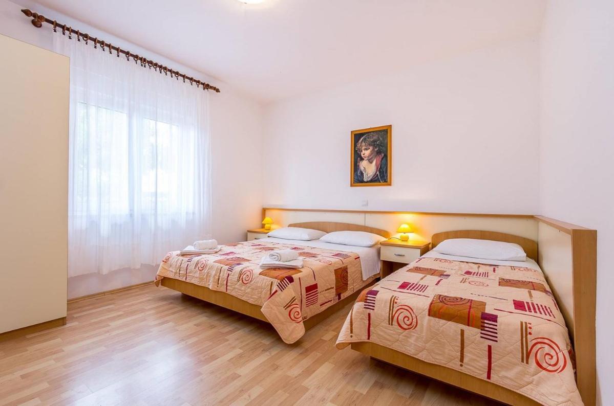 Apartments Nevija Medulin Luaran gambar