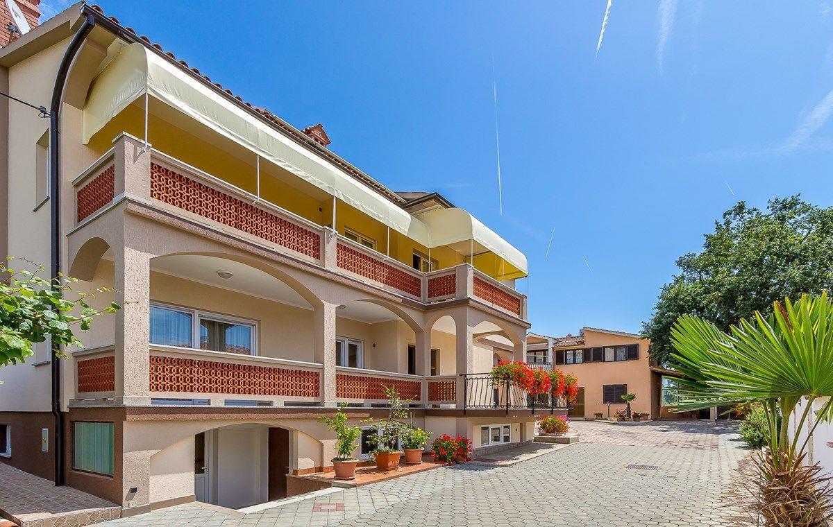 Apartments Nevija Medulin Luaran gambar