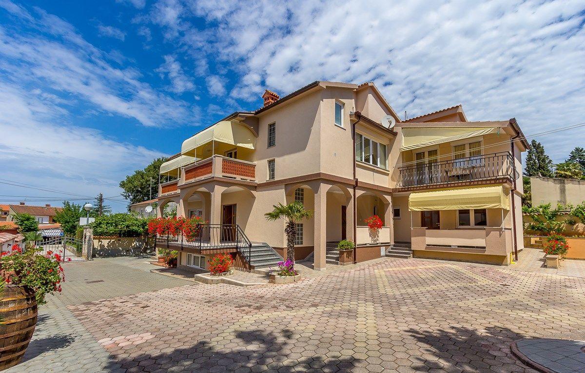 Apartments Nevija Medulin Luaran gambar
